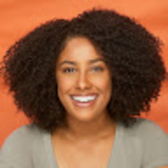 Meet your Posher, Teya - Picture 1 of 1